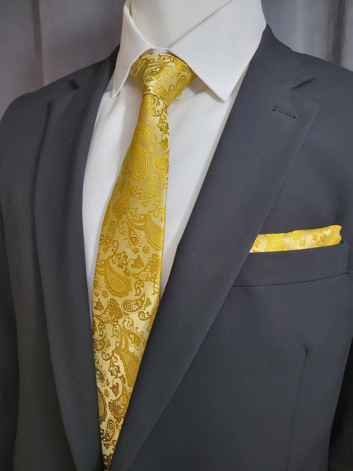 Gold Paisley Necktie and Pocket Square - The Upscale Banker