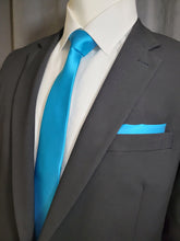 Teal Reef Necktie and Pocket Square - The Upscale Banker